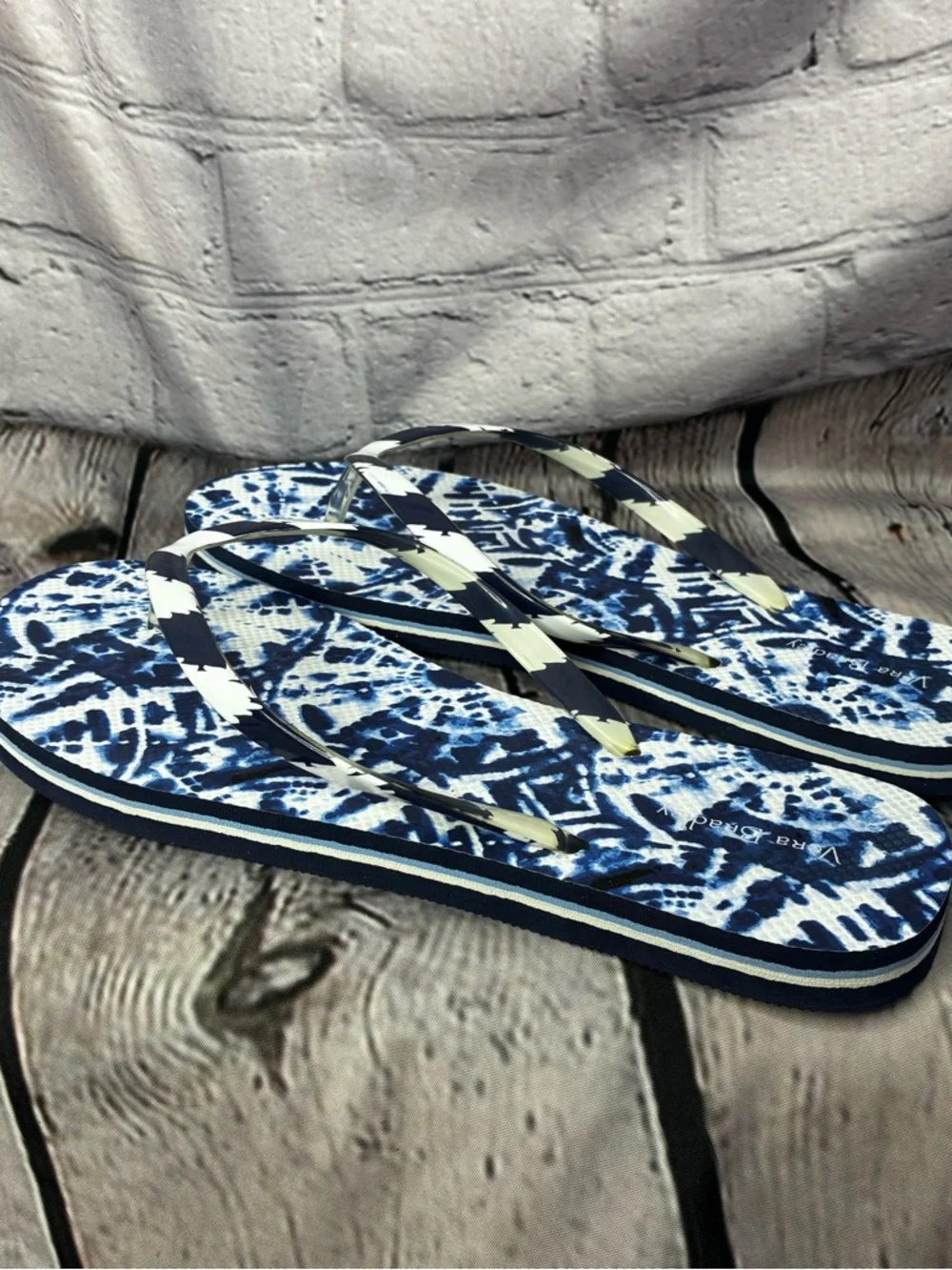 Vera Bradley Womens Blue White Tie Dye Patterned Flip Flop Thong Sandals Sz 9/10